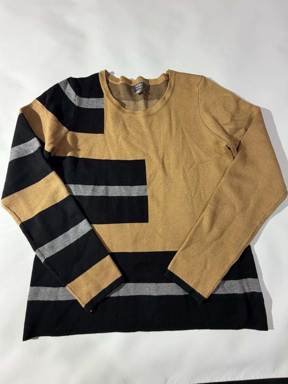 Ninety Clothing Co Womens M Camel Black Stripe Knit Sweater